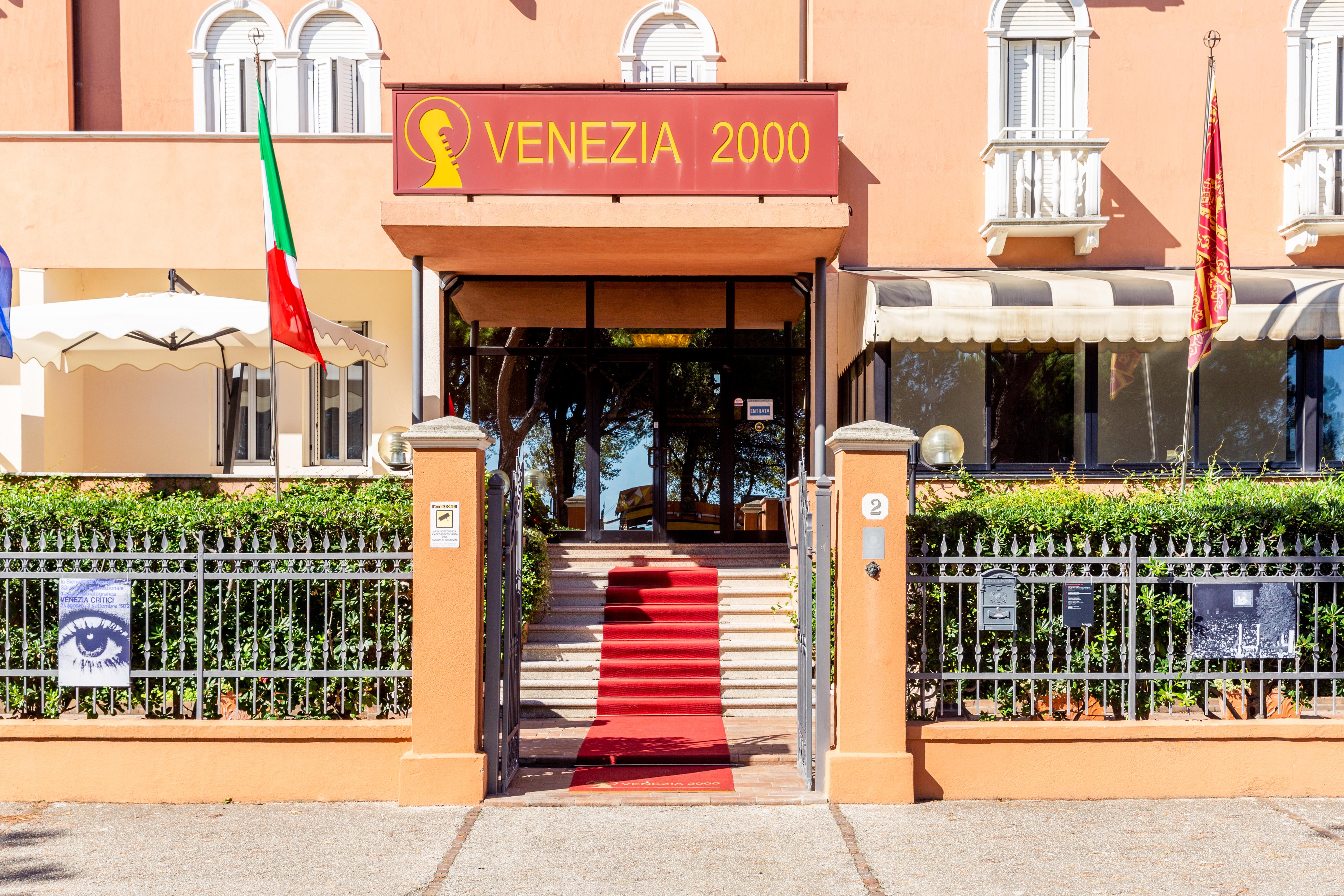& Venezia 2000 Hotel